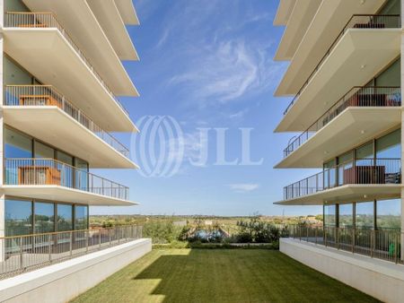 2 room luxury Flat for rent in Armacao de Pera, Silves, Distrito de Faro - Photo 2