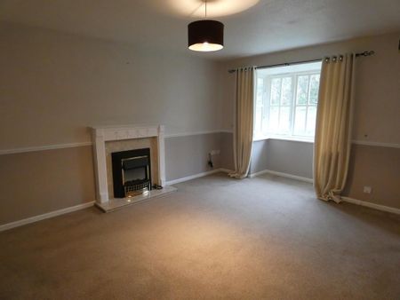 3 bedroom semi-detached house to rent - Photo 5
