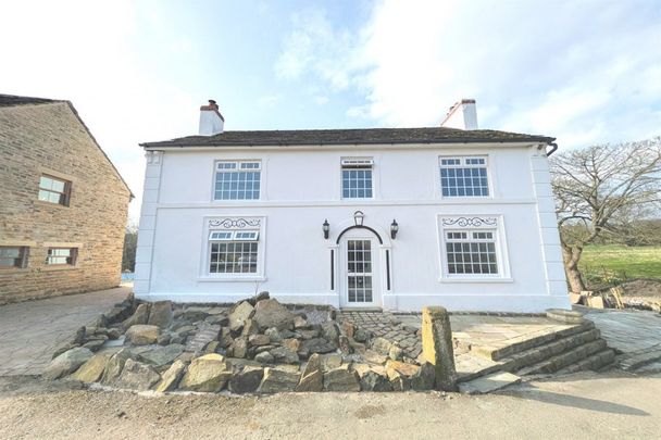 5 Bedroom Detached To Let - Photo 1