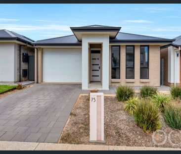 Open the Door to Coastal Calm - Photo 4