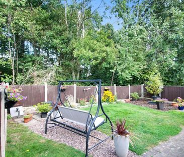 2 bedroom semi-detached house to rent - Photo 6