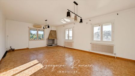 Maison Cornillon Confoux 6 pièce(s) 128 m2 - Photo 2