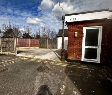 Christchurch Road, BOURNEMOUTH - Photo 4