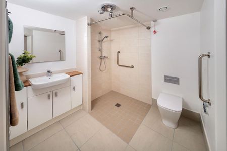 2 bedroom retirement property to rent - Photo 5