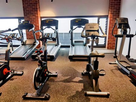 U18 Standard Studio - Photo 4