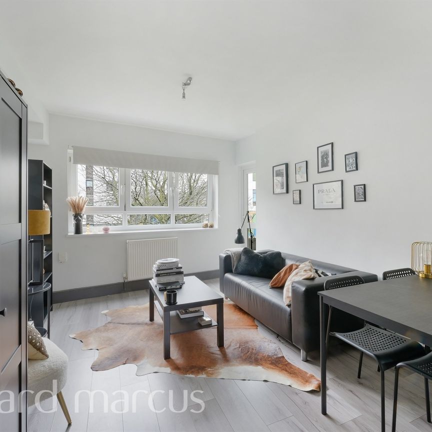 Studley Road, London - Photo 1