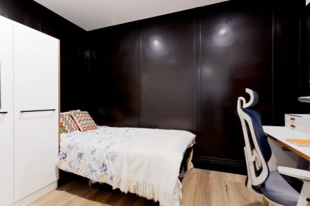 2 Bedroom Apartment Silver - Photo 4