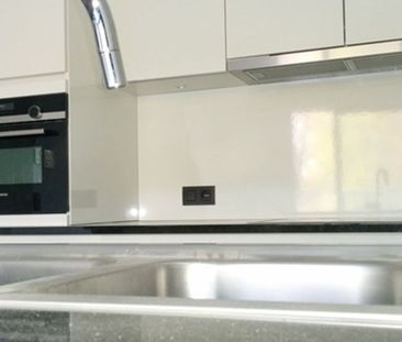 Appartement te huur in Waasmunster voor € 890 met 1 slaapkamer - Photo 3