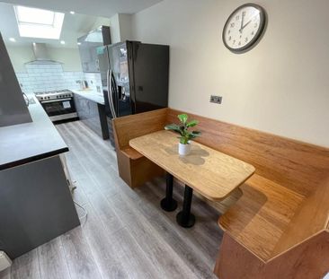 Stamford Street, Liverpool. - Photo 5