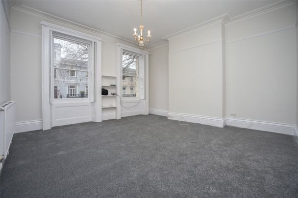 Pittville Lawn, - Photo 1