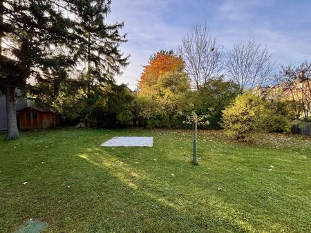 Gründerzeithaus im Landhausstil | eigene Veranda und Wintergarten | großer Eigengarten und Gartenhütte - Photo 2