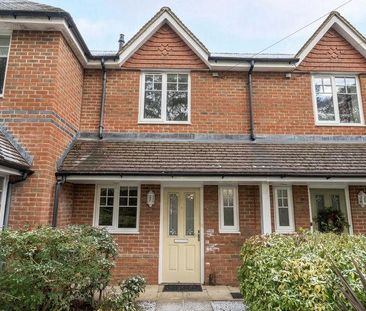 2 bedroom terraced house to rent - Photo 2