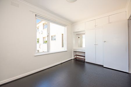 4/1 The Avenue, Windsor VIC 3181 - Apartment For Rent | Domain - Photo 4