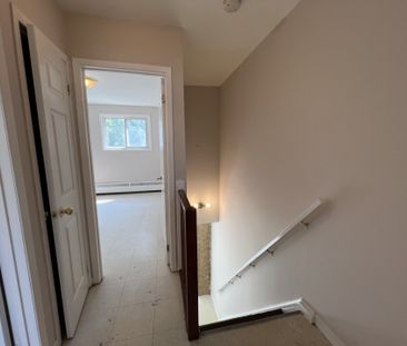 For Lease - 86 Brock Street Unit# 3, Oshawa, Ontario - Photo 6