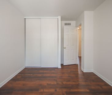 For Lease - 328 STATEWOOD Drive, Kanata, Ontario - Photo 6