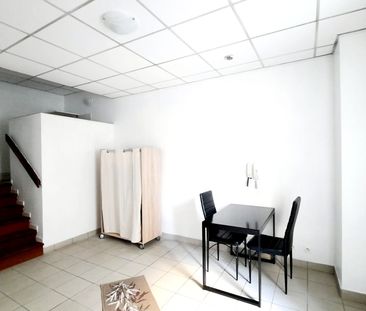 Location Appartement 1 pièce 29m² - Photo 1