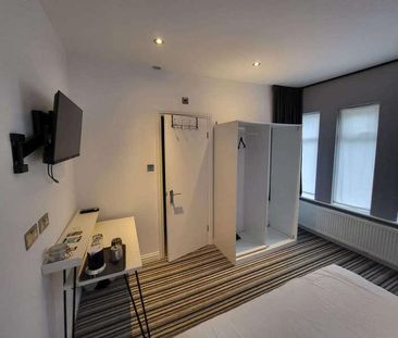 High Town Road, Luton, LU2 - Photo 6