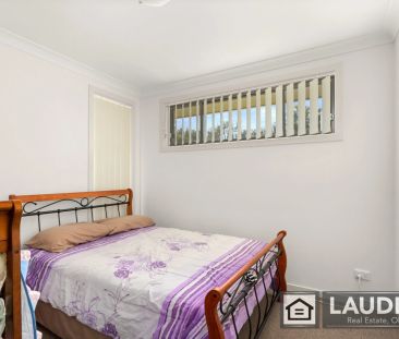 17 Flagtail Avenue, Old Bar NSW 2430 - Photo 6