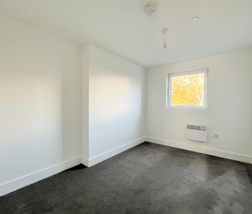 Flat 79, 6 Martin Court, Hastings, TN34 1EF - Photo 1