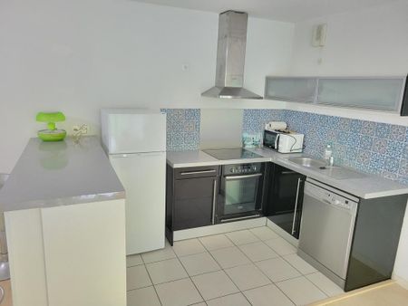 Location Appartement 3 pièces Meublé 63m² PESSAC 33600 - Photo 4