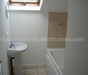 Booth Avenue, Manchester, M14 6RB - Photo 2