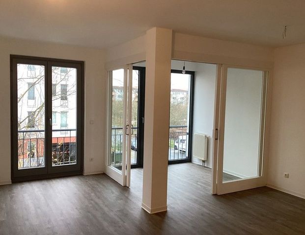 schöne 1,5-Zimmer-Wohnung mit Wintergarten - Photo 1