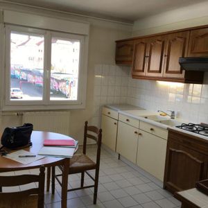 Appartement T2 Geneslay dans une petite copropriété - Photo 2