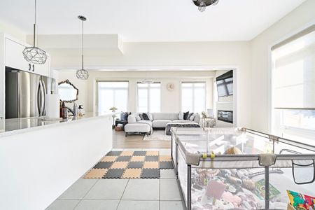 For Lease - 196 Closson Drive, Whitby, Ontario - Photo 2