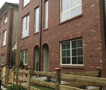 Mosaic Row Homes 2 Bedrooms/2.5 Bathrooms - Photo 5