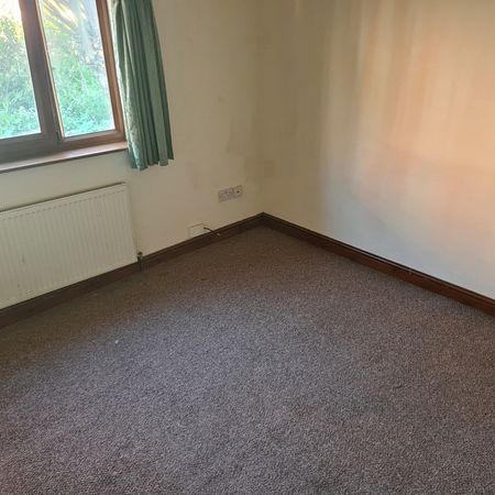 2 Bedroom House Share To Rent in Thorneywood - Photo 4