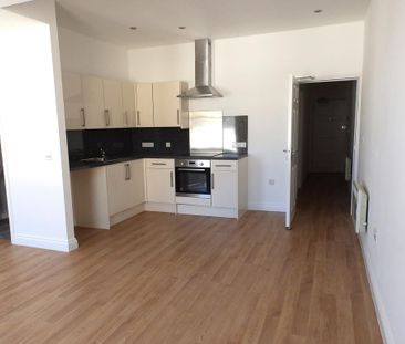 2 bedroom maisonette to rent - Photo 5