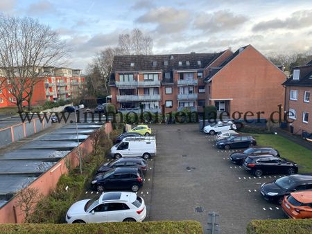 Glashütte - gepflegte Wohnanlage - großzügige Dachwohnung mit Küche, Holzparkett, Wannenbad, 3.OG - Foto 3