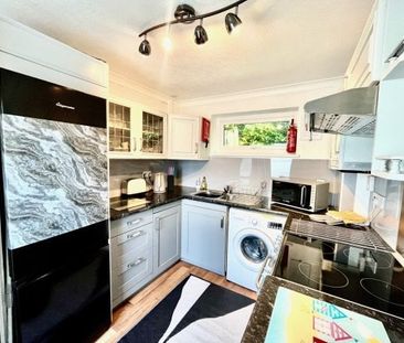 Mawgan Porth, Newquay, TR8 - Photo 4