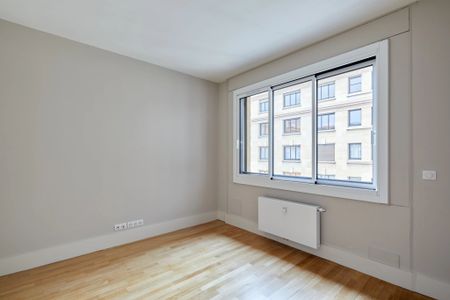 Location appartement, Paris 16ème (75016), 4 pièces, 125 m², ref 85587721 - Photo 5