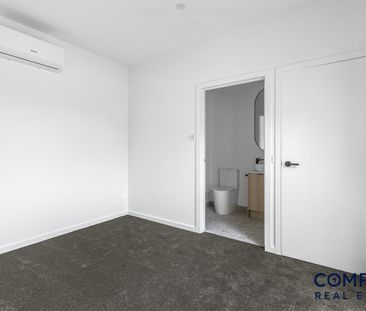 Brand New 4-Bedroom Townhouse! - Photo 6