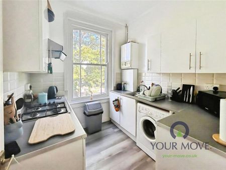 2 bedroom flat to rent - Photo 4