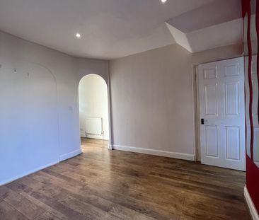 3 bed terraced house to rent Cromwell Road, Hayes UB3 - Photo 1