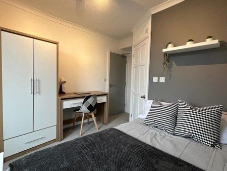 4 bedroom house share to rent - Photo 3