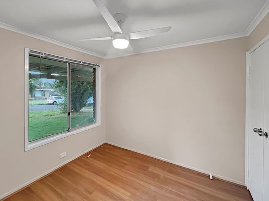 8 Dargie Avenue, 4301, Collingwood Park Qld - Photo 1