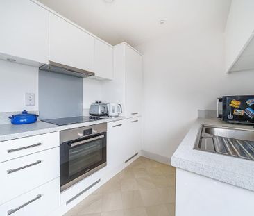 2 bedroom apartment to rent - Photo 6