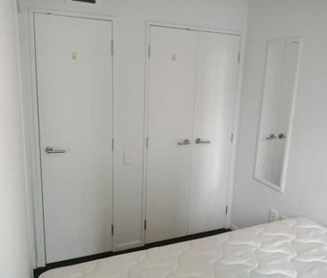 Fully Furnished 1Bed room Apartment on Upper Queen - rent including... - Photo 4