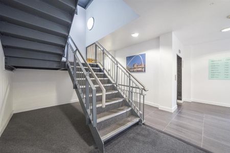 2 bedroom apartment to rent - Photo 4