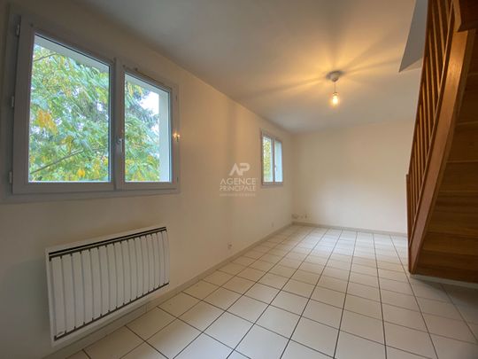 Appartement Duplex Pontoise 33.67 m2 - Photo 1