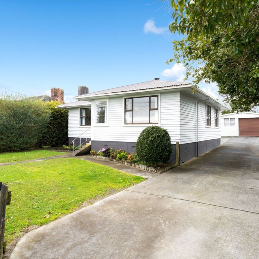 50 Barrys Road, Glendene, Auckland - Photo 1