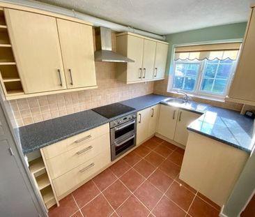 Fenimore Court, Nottingham, NG12 - Photo 4