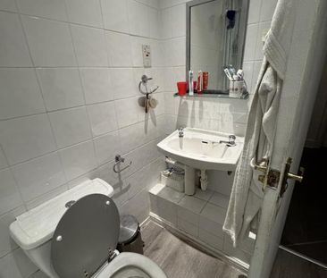 Welbeck Avenue, Southampton - Photo 1