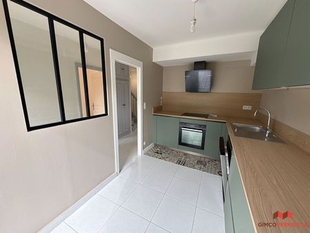 Location Maison 5 pièces 108m² - Photo 4