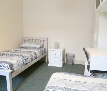 Royal Canal Terrace, Dublin - Photo 2