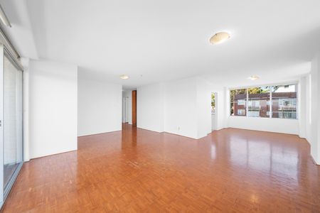 18/112 Shirley Road, Wollstonecraft NSW 2065 - Apartment For Rent | Domain - Photo 2