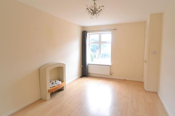 2 bedroom townhouse to rent - Photo 1